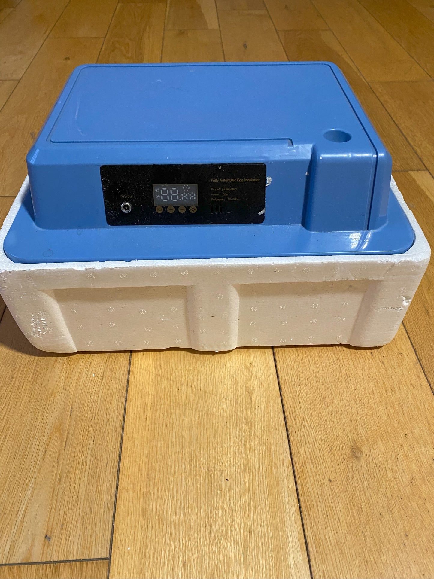 Used- 24 Egg Incubators