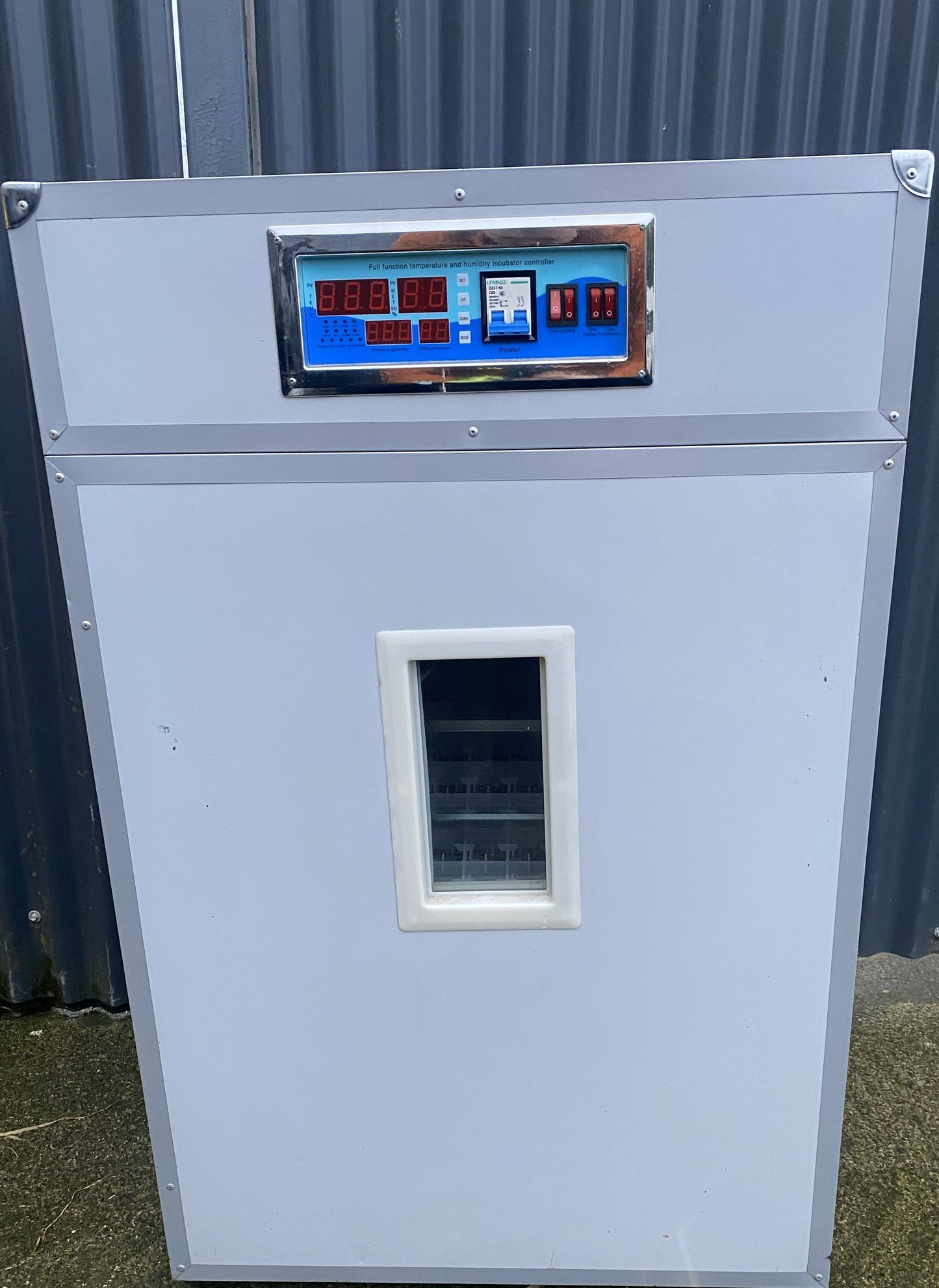 352 Egg Automatic Incubator