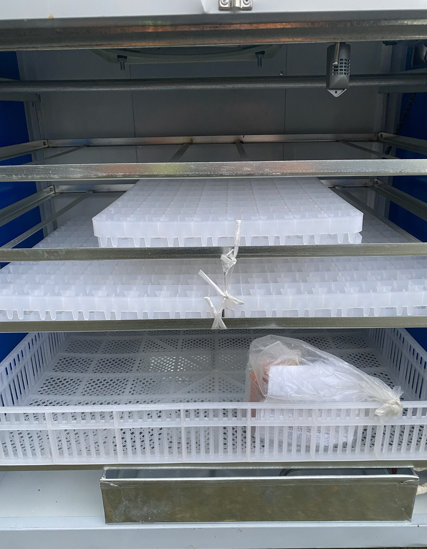 528 Egg Automatic Incubator