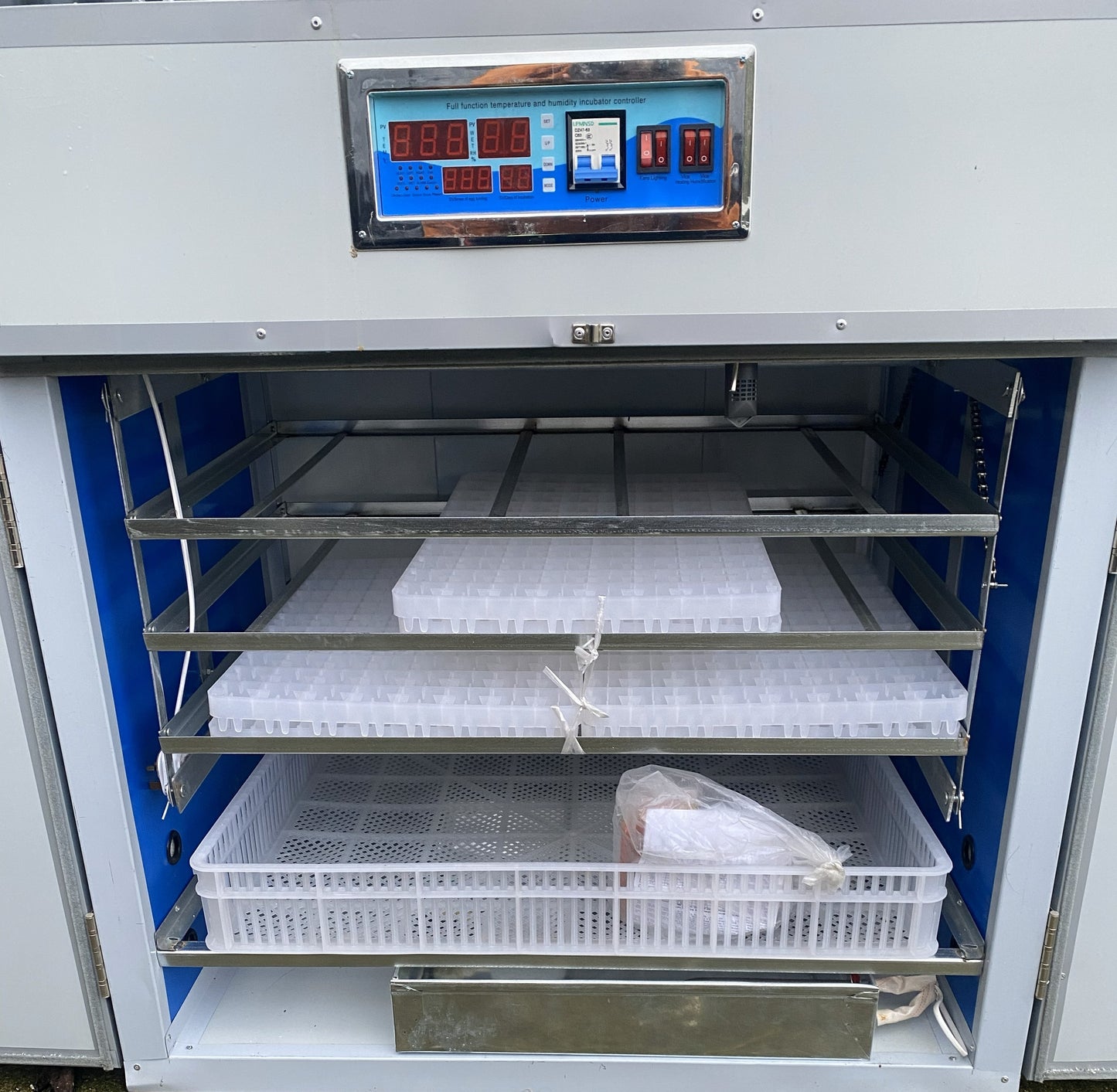 528 Egg Automatic Incubator