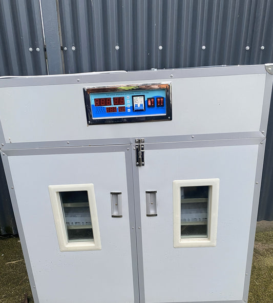528 Egg Automatic Incubator